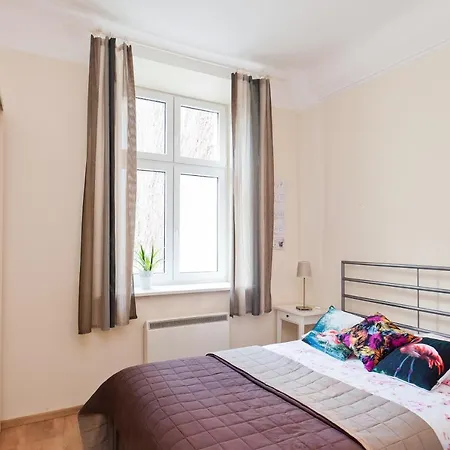 In-apart Cracow Old Town Jana 30 *